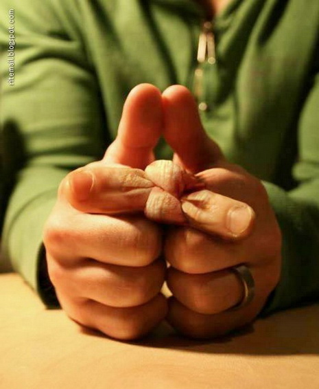 Vingers in de knoop Vingers in de knoop